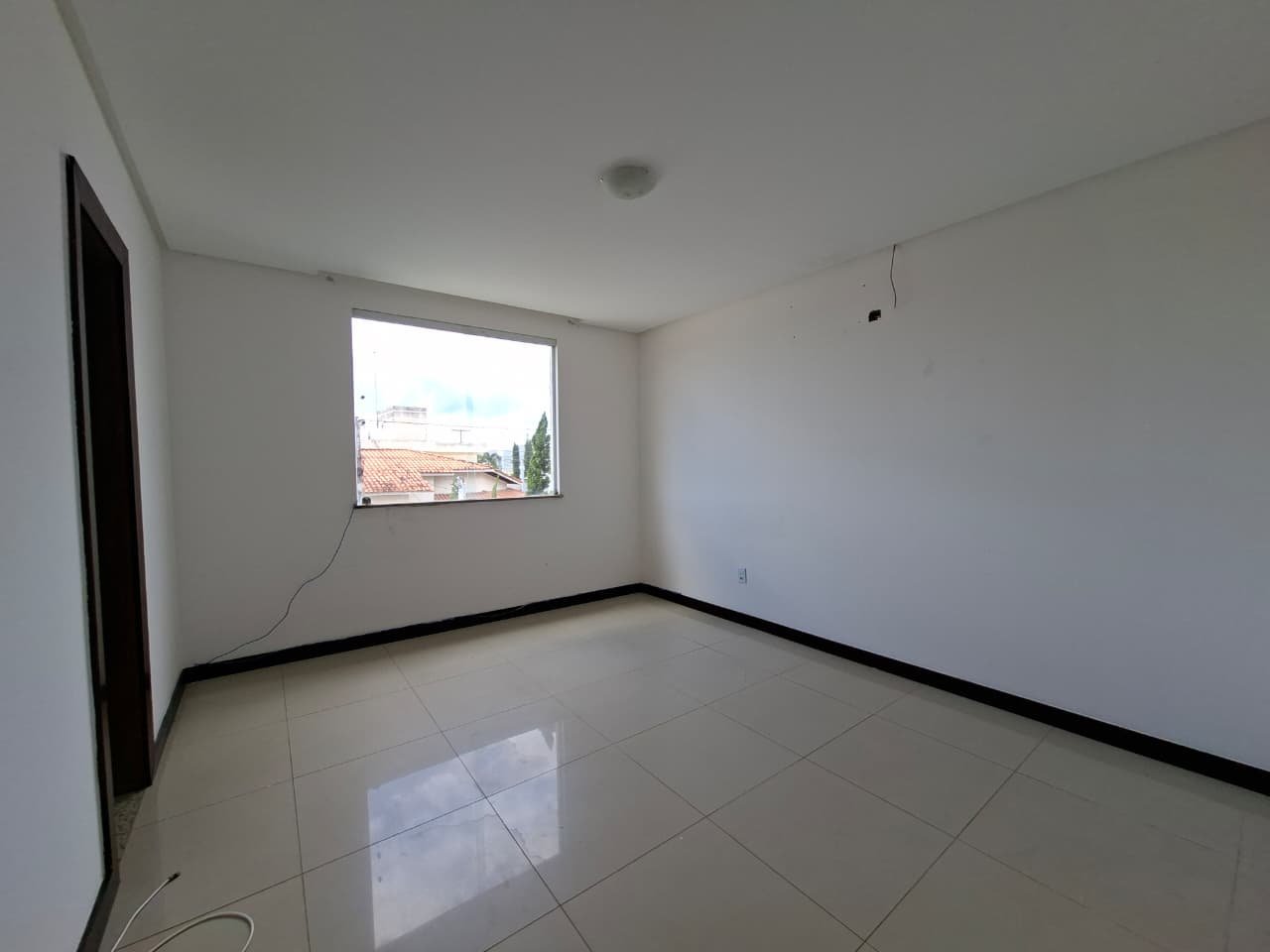 Casa de Alto Padrão no Condomínio Brisas do Leste – Maria Preta